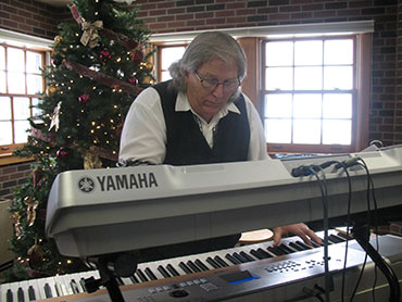 Old Main Village 2010 - Mankato, MN - polka, waltz, easy listening music
